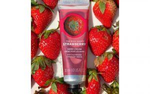 Kem dưỡng da tay Strawberry Hand Cream