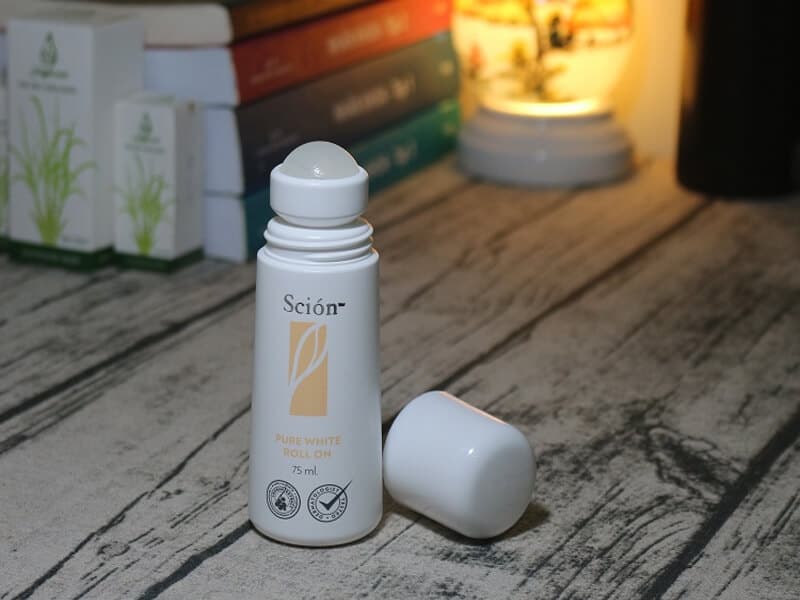 Lăn khử mùi Scion