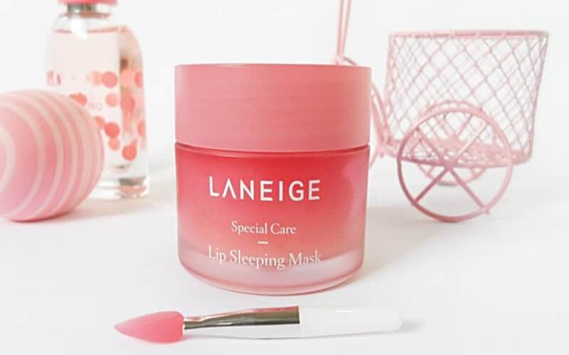 Tẩy tế bào chết môi Laneige