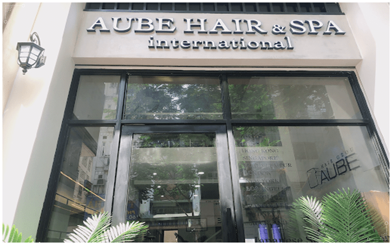 AUBE Hair khởi đầu là một salon phong cách Nhật Bản và chiếm được lòng tin của mọi khách hàng với trải nghiệm làm tóc chất lượng 5 Sao.