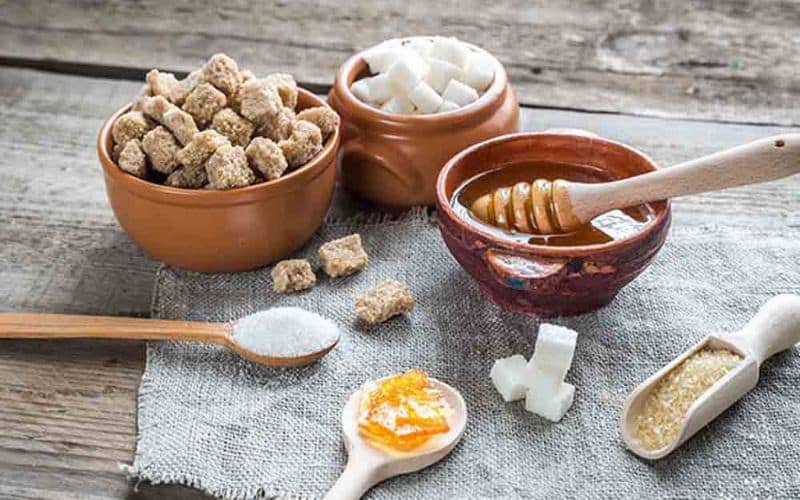 trị mụn bằng mật ong