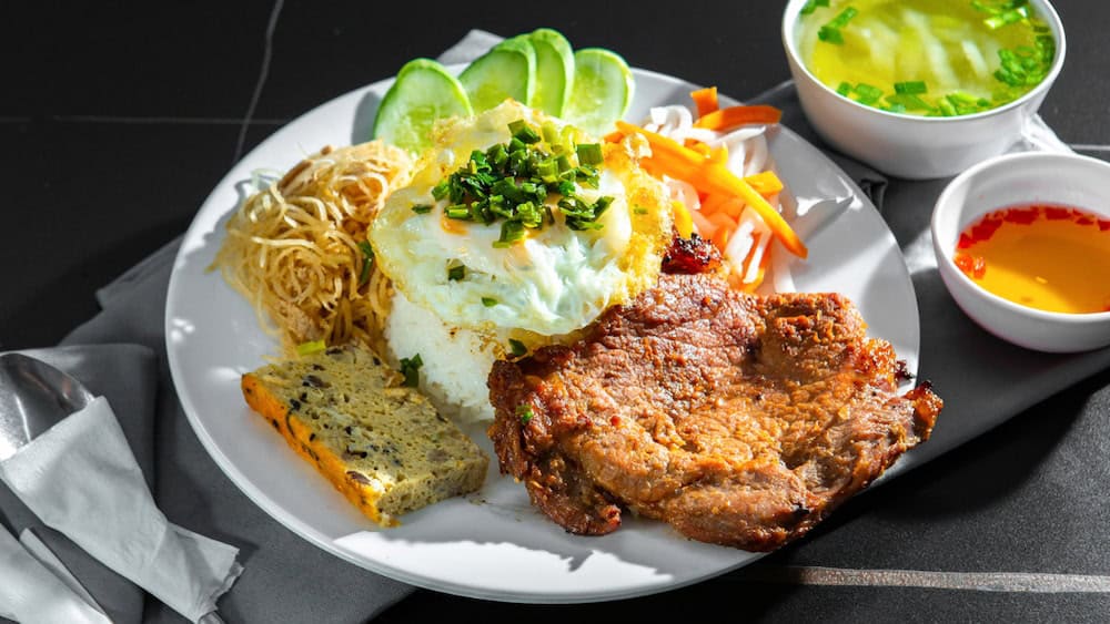 Cơm Tấm Đêm – Cơm tấm ngon Bình Thạnh Sài Gòn